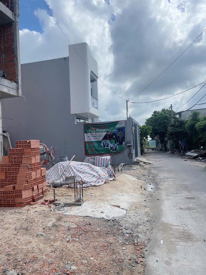 Lô đất mặt tiền đẹp chỉ có 3 tỷ 650, 5x22m, mặt tiền trung đông 10, hóc môn