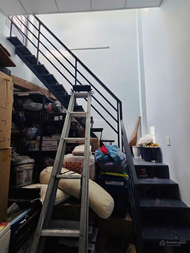Nhà mới hxh đỗ cửa gò dầu, p. tân quý, q. tân phú, 4x10,35m (cn41.5 m), 2lầu st, giá 6,69 tỷ