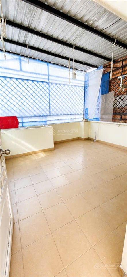 Bán nhà hẻm 4m trần quang cơ, p. phú thạnh, q. tân phú, 4x11,5m, 1lửng 1lầu st (4pn ), giá 5,5 tỷ