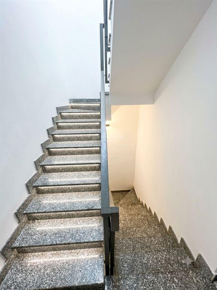 Bán nhà hxh 7m phạm văn xảo, phường phú thọ hòa, quận tân phú, 4,5x15m, 1 lửng 3 lầu, giá 9,8 tỷ