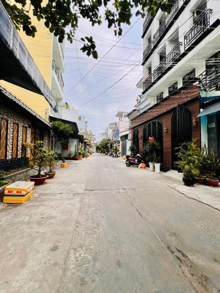 Chính chủ cần bán nhà hẻm 8m khu tân hương  gò dầu kế bên chợ tân hương 4x20m giá cực rẻ chỉ 6,3ty