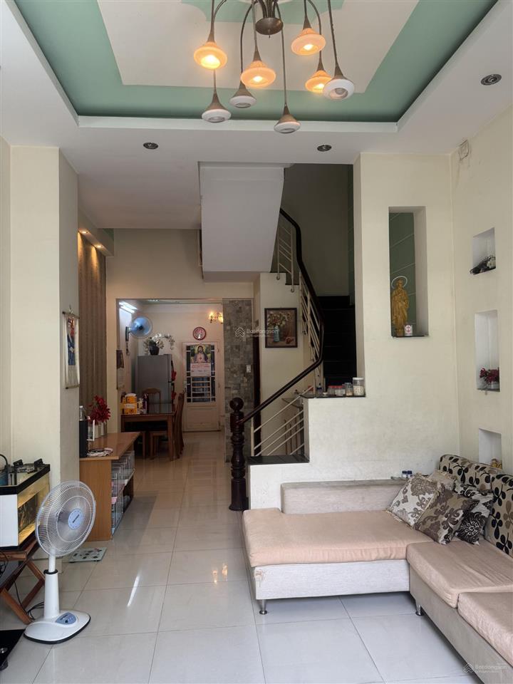 Bán nhà 3tầng hẻm 5m xe hơi tới nhà đường tân sơn nhì 4x14m giá chỉ 8 tỷ