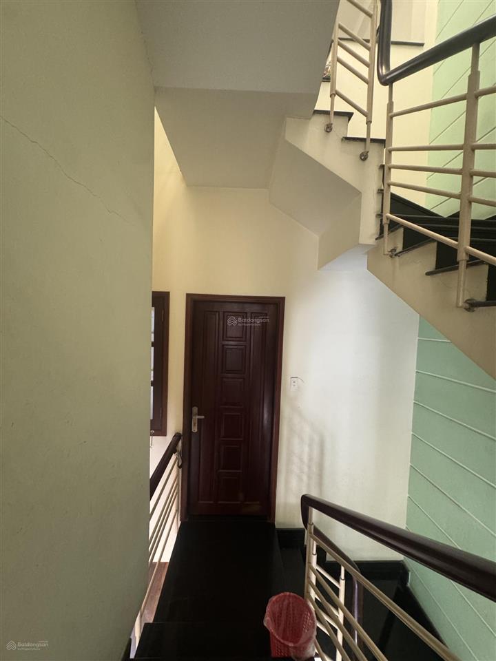 Bán nhà 3tầng hẻm 5m xe hơi tới nhà đường tân sơn nhì 4x14m giá chỉ 8 tỷ