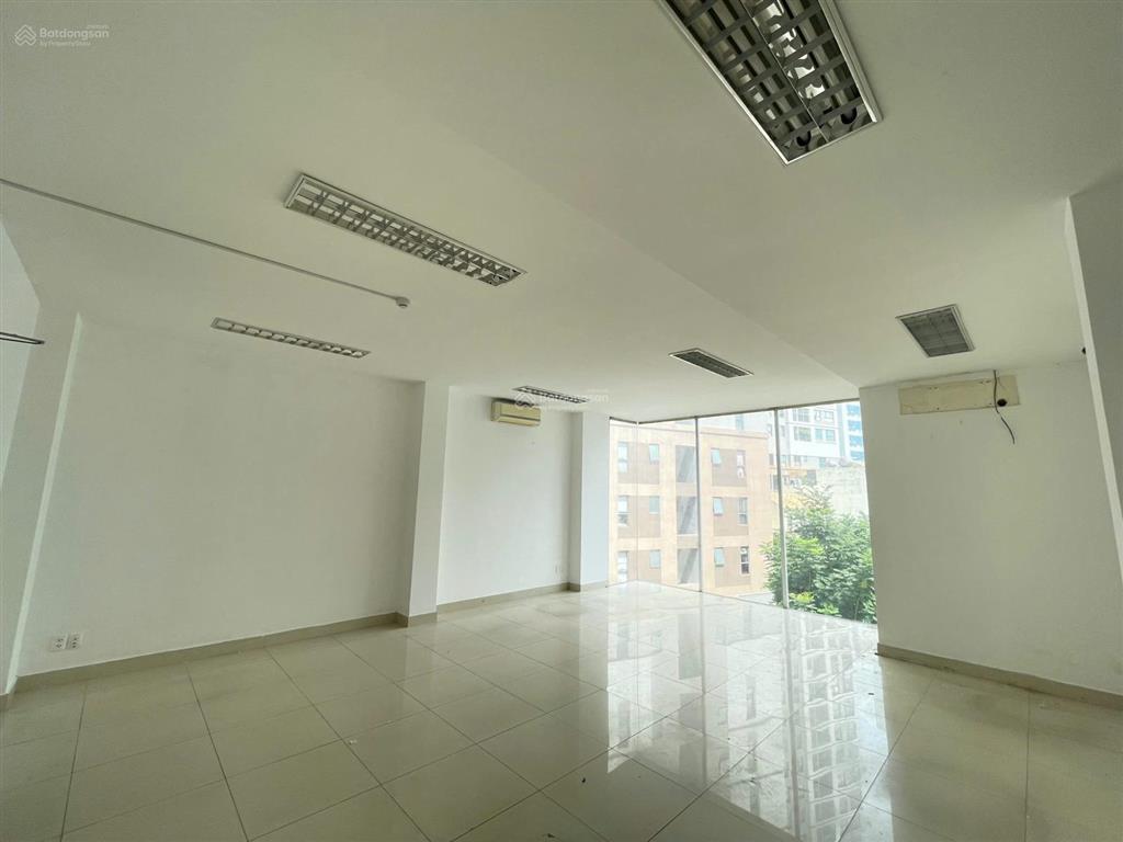 Chính chủ cho thuê văn phòng 45m² view thoáng mát ở yên thế, tân bình, sát bên sân bay