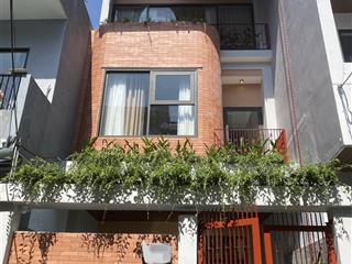 [siêu phẩm dòng tiền] villa mini biển mỹ khê  thu nhập 60tr/tháng  2 mặt tiền thoáng đãng