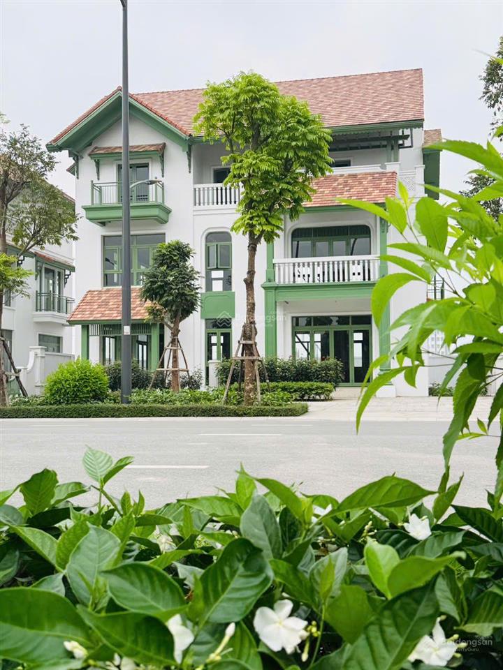 Biệt thự mặt sông  không phải để ở. mà để giữ tiền và kiếm tiền tp sun urban city