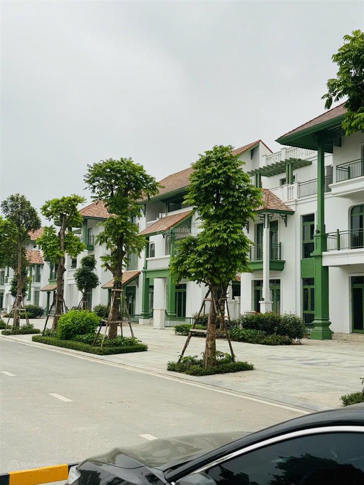 Biệt thự mặt sông  không phải để ở. mà để giữ tiền và kiếm tiền tp sun urban city