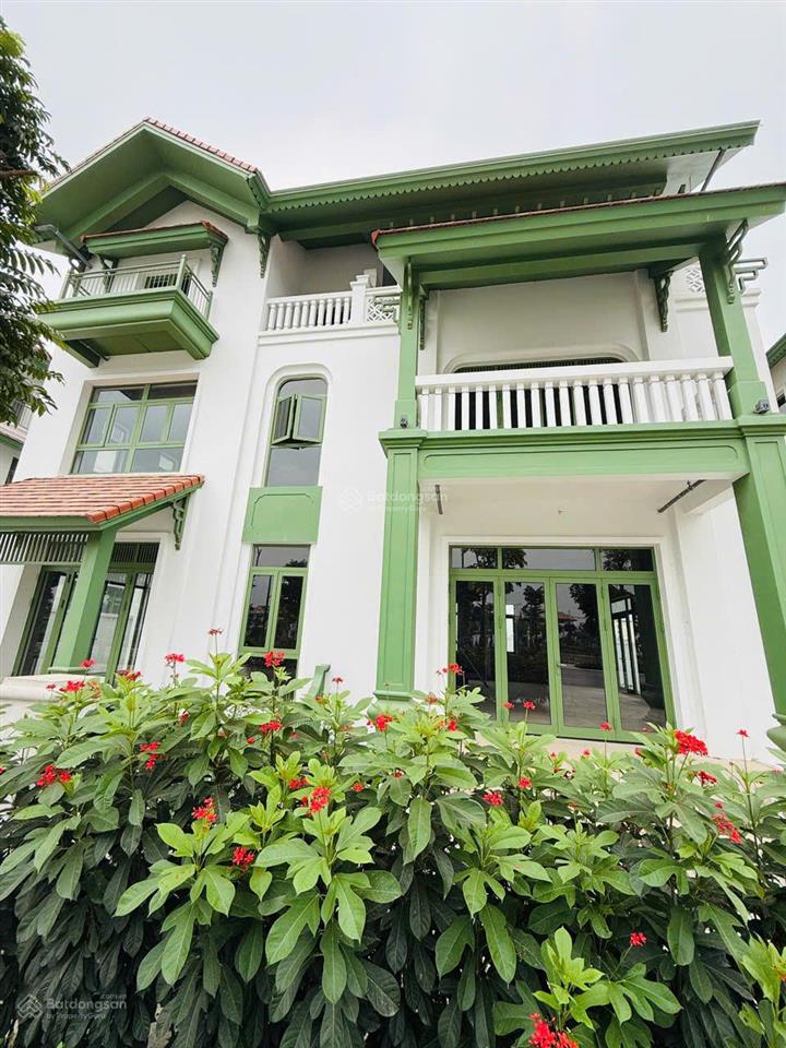 Biệt thự mặt sông  không phải để ở. mà để giữ tiền và kiếm tiền tp sun urban city