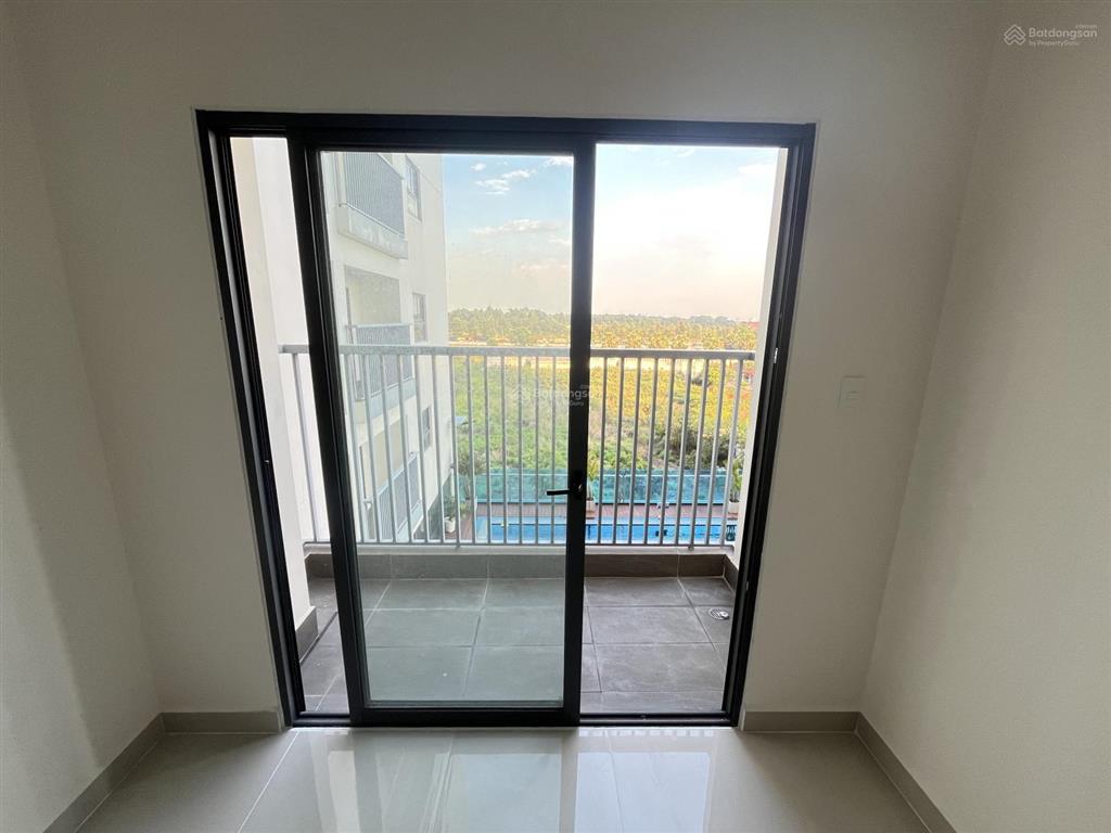 Bán gấp ngay trong tháng căn 2pn giá 2.250 ở minh quốc plaza, có thương lượng