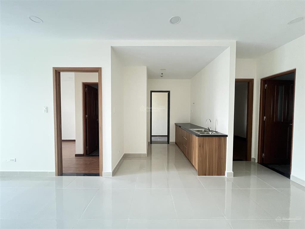 Bán gấp ngay trong tháng căn 2pn giá 2.250 ở minh quốc plaza, có thương lượng