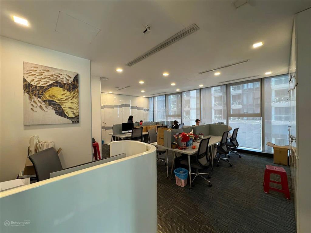 Căn hộ 3pn  vin golden river vin bason  sổ hồng lâu dài giá 35 tỷ tl