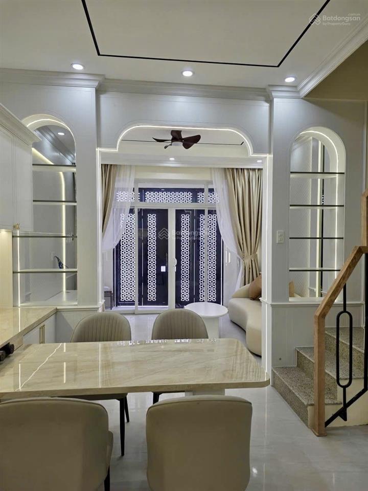 Nhà phố 4 tầng 3pn ngay trung tâm tp nha trang giá chỉ 4,8tỷ