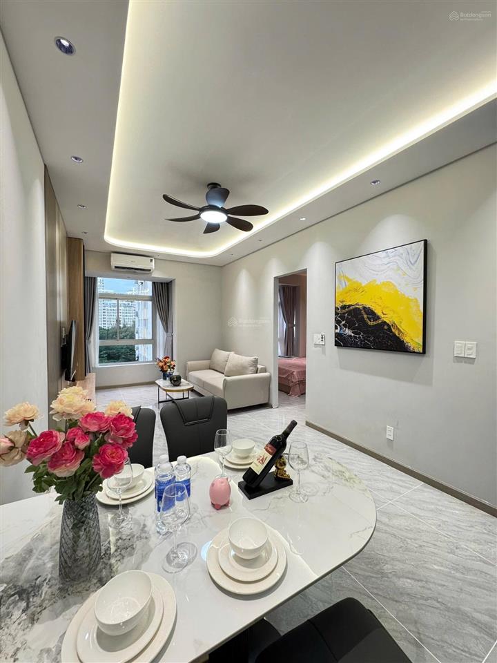 Cho thuê nhanh sky garden 2pn, nhà đẹp full nội thất, giá rẻ 13tr/tháng.  0365 762 *** phương anh