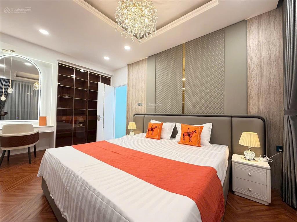 Nóng! cho thuê căn hộ nổi bật dự án midtown, thiết kế 2pn nhà mới 99% full nội thất luxury