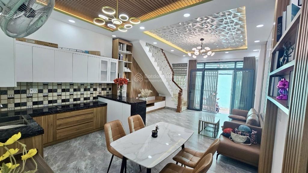 Nhà đẹp lung linh, 4 tầng, hxh gần lotte mart, tân hưng, q7, chỉ 7.3 tỷ