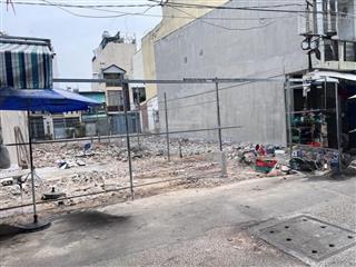 Bán nhanh lô đất đẹp, đường 8m, ngay himlam, q.7, ngang 10, chỉ 20 tỷ.