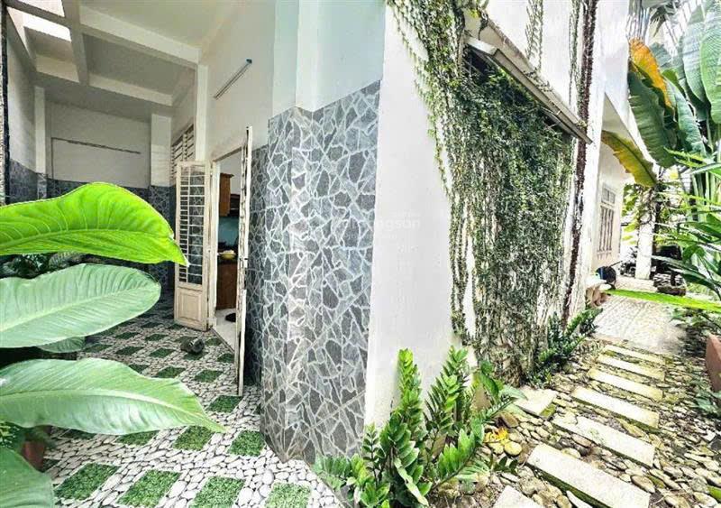 Bán gấp nhà mt phan huy thực, q. 7, 190m2, chỉ 13 tỷ