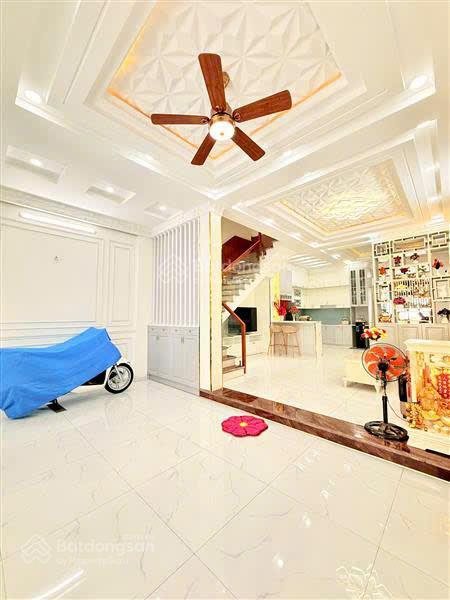 Nhà mới  ngang vip  gara ô tô ngủ trong nhà  huỳnh tấn phát, gần phú mỹ hưng, 110m2, chỉ 12.7 tỷ