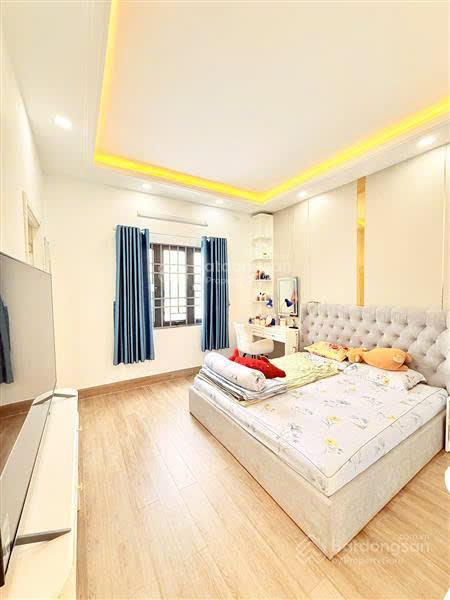 Nhà mới  ngang vip  gara ô tô ngủ trong nhà  huỳnh tấn phát, gần phú mỹ hưng, 110m2, chỉ 12.7 tỷ