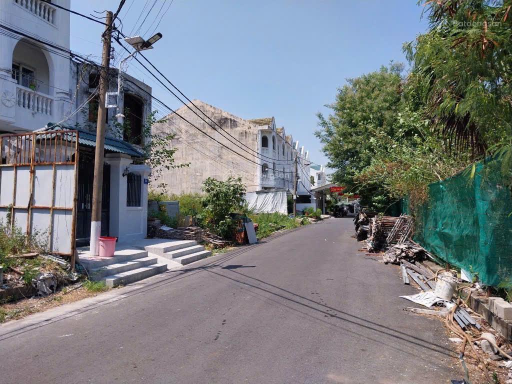 Bán nhanh lô đất đẹp ngay nguyễn thị thập , 10x20, khu dân cư nam phan,  chỉ 17 tỷ. siêu hiếm q.7