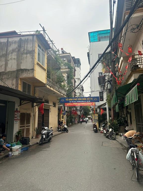 CHÍNH CHỦ CẦN BÁN NHÀ 3 tầng  vị trí đẹp Tại NGÕ 32 AN DƯƠNG TÂY HỒ, TP Hà Nội