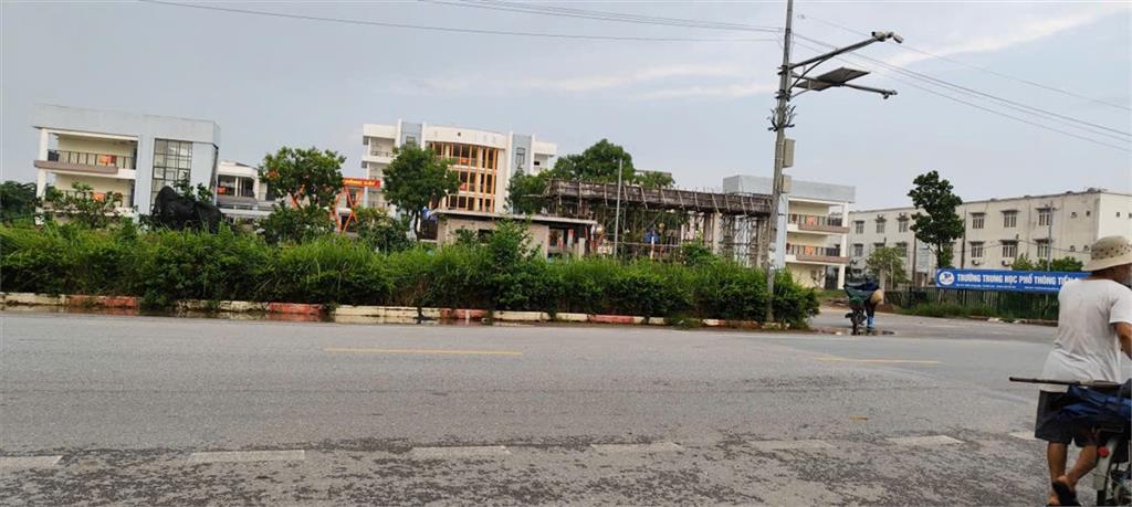 ĐẤT CHÍNH CHỦ- GIÁ TỐT BÁN NHANH LÔ ĐẤT VỊ TRÍ ĐẮC ĐỊA tại huyện Mê Linh tp Hà Nội