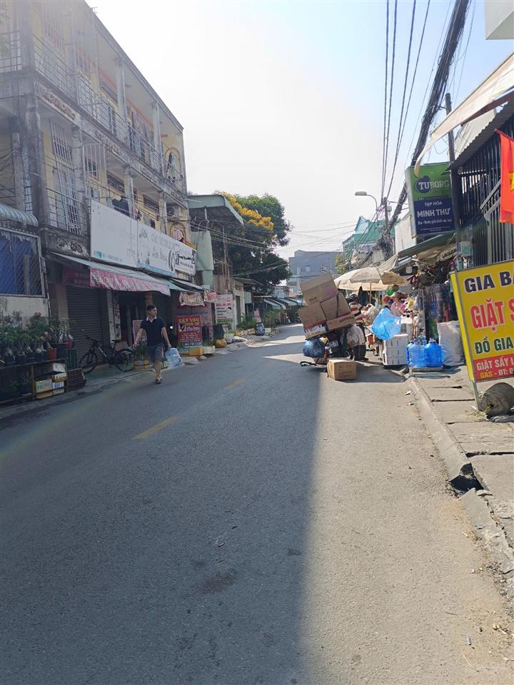 Dãy trọ mặt tiền linh xuân  ngang 9.57m  3 kiot + 15 phòng  dòng tiền 25tr/th