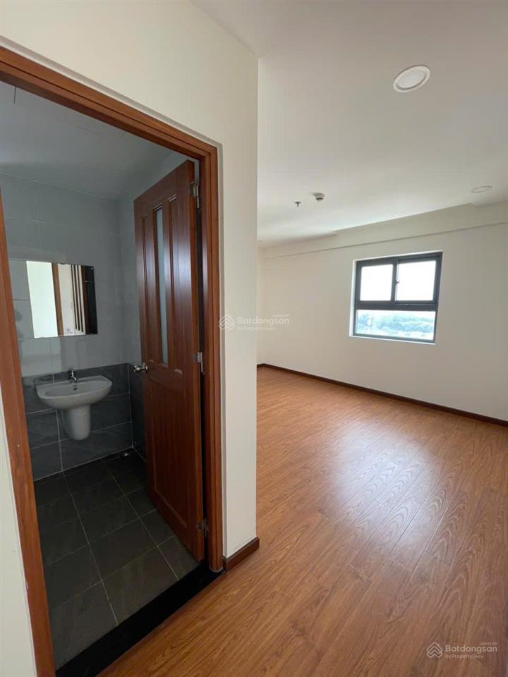 Em trang chuyên mua bán, cho thuê căn hộ 2pn | minh quốc plaza | sát vách kcn đại đăng