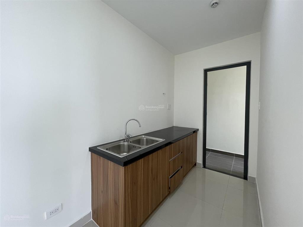 Cho thuê nhà trống 2pn ngay gần đại học thủ dầu một và tp mới bình dương