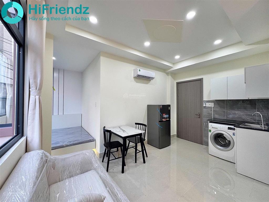 Cho thuê căn hộ dịch vụ  thuận tiện đi các quận lân cận  sạch sẽ thoáng mát  đầy đủ tiện nghi