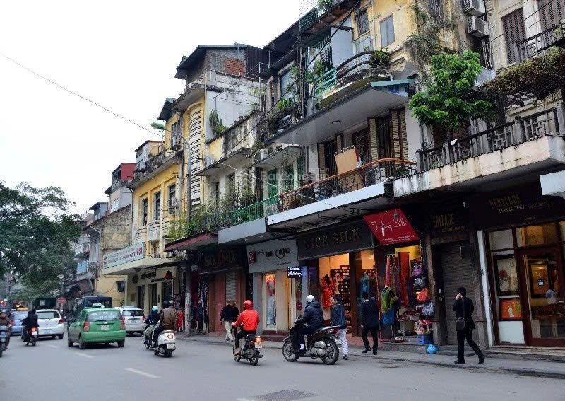 Cho thuê mặt phố hàng gai  120m2 sàn  mt 6m bề thế