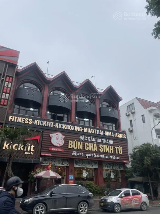 Cho thuê nhà mặt phố vũ phạm hàm  mt 12m bề thế  5 tầng 1 tum (399m) thông sàn  có thang máy