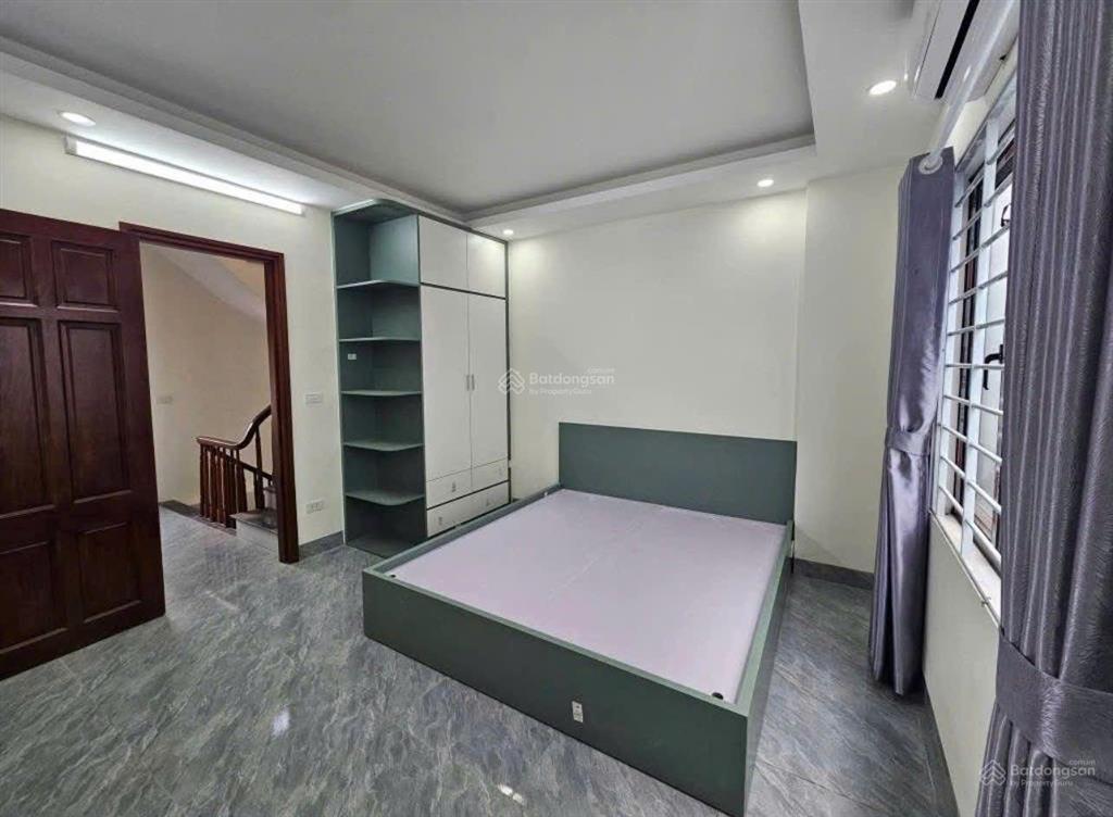 Bán nhà ỷ la dương nội hà đông 48m2, 5 tầng, ô chờ thang máy, giá chỉ 5,1 tỷ, nhà đẹp ở ngay