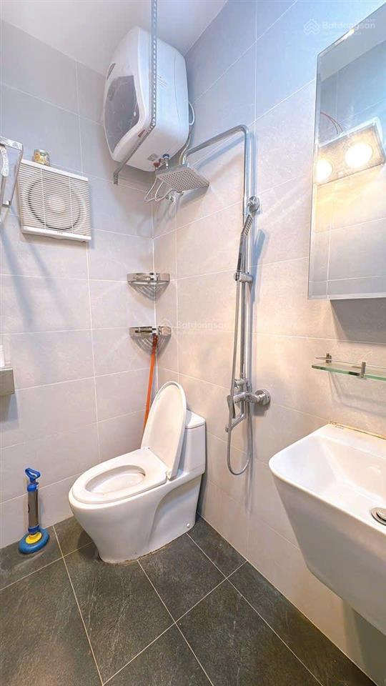 Bán nhà ỷ la dương nội hà đông 43m2, 5 tầng có ô chờ thang máy, giá chỉ 5,3 tỷ, khu dân trí cao