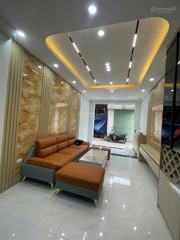 Siêu phẩm la khê hà đông, 50m2 * 6 tầng thang máy full nội thất, giá 12tỷ, ô tô tránh
