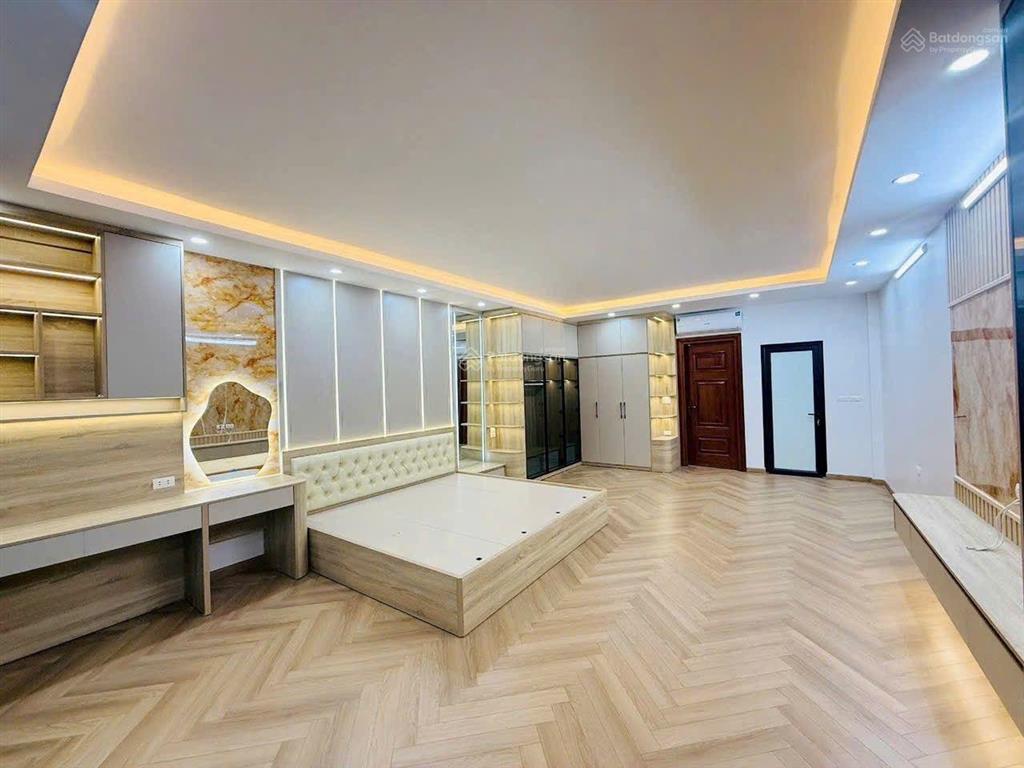 Siêu phẩm lô góc quyền lực ngô thì nhậm  hà đông, 45m2 * 3 tầng * 14 tỷ * kinh doanh đỉnh