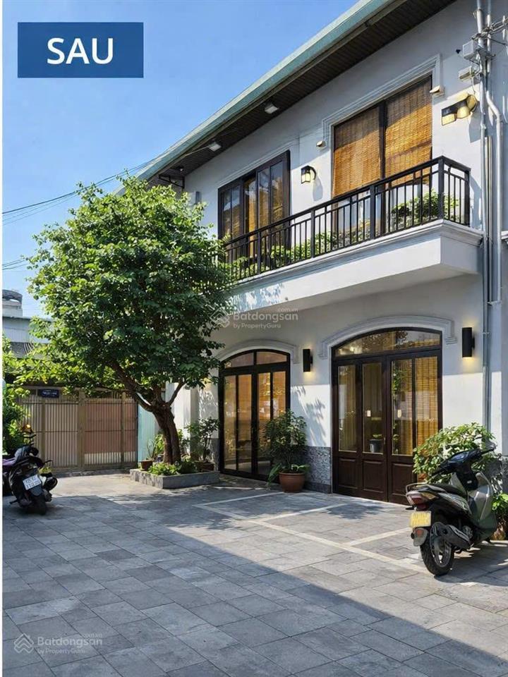 Siêu phẩm ngang 11m hẻm xe hơi 6m gần aeon tân phú. nhà 2 tầng ban công rộng thoáng. giá chỉ 5.35tỷ