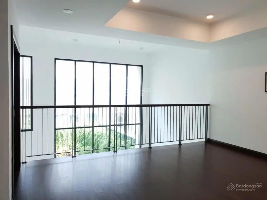 Bán căn áp góc mansions 154m2, 4 tầng thang máy kính giá 69 tỷ