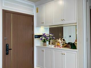 Chính chủ cần bán căn hộ 3n 115m2 tầng 25 view hồ full nội thất cao cấp