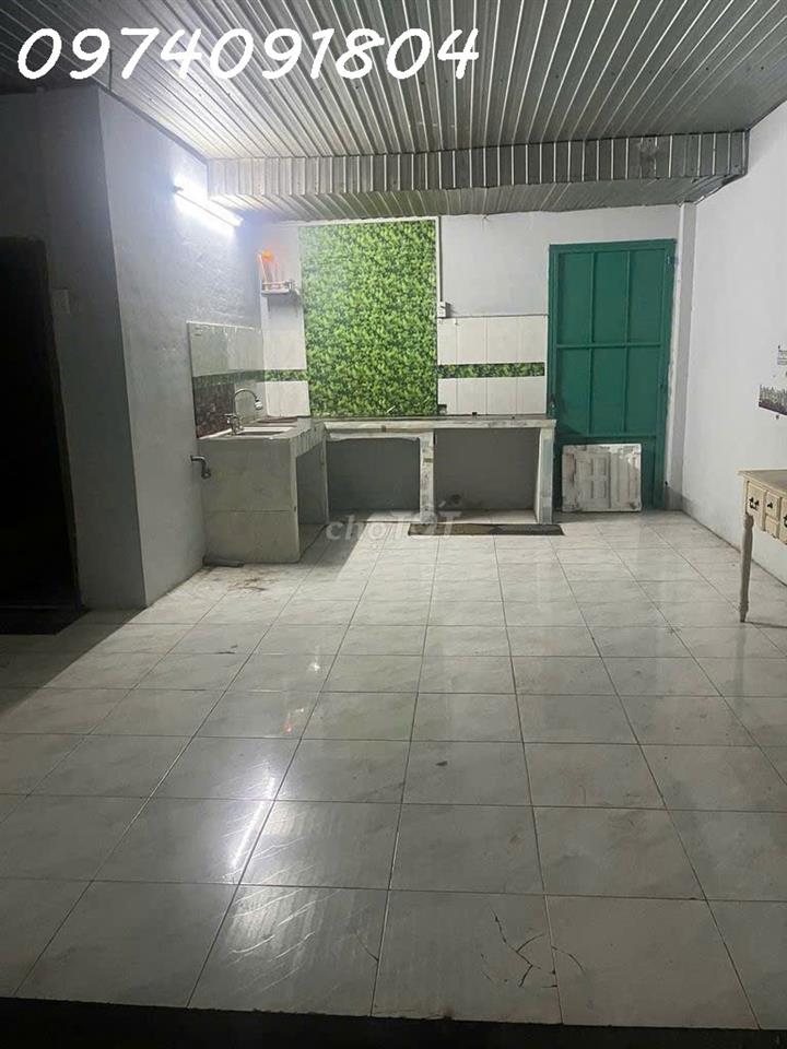 VỊ TRÍ ĐẸP – GIÁ TỐT - Chính Chủ Bán Đất Tặng Nhà Đường QL 51, P. Long Bình Tân, Biên