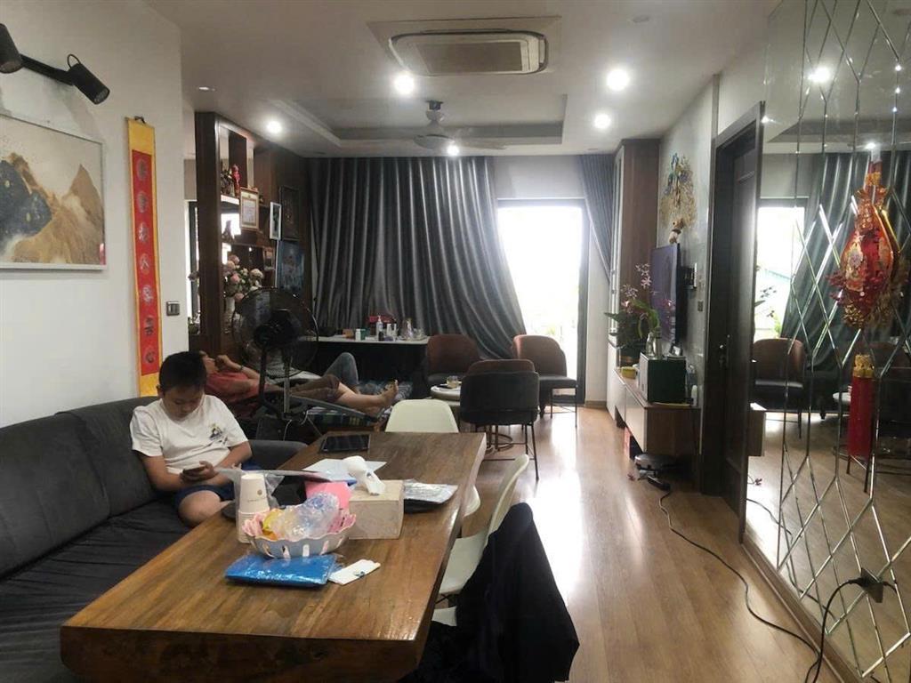Bán Nhà 7 Tầng - GIÁ ĐẦU TƯ Tại Tạ Đông Trung, phường Bồ Đề , quận Long Biên, tp Hà Nội