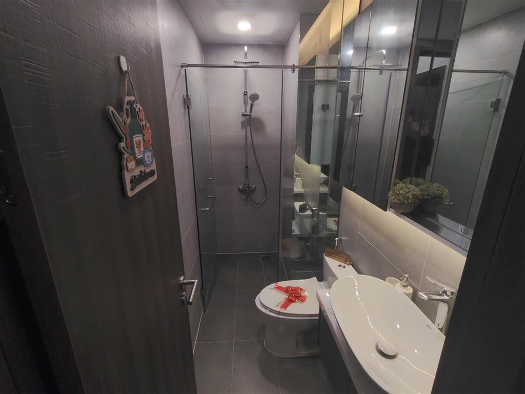 HOT HOT – CẦN BÁN GẤP  NHÀ PHỐ NGÃ TƯ MIẾU ÔNG CÙ, Phường Thuận Giao, TP. Thuận An, Bình