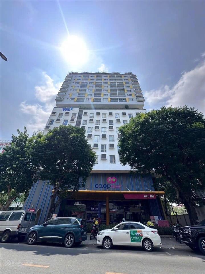 Cho thuê tòa nhà văn phòng mặt tiền đường cao thắng q3 ngay trung tâm ngang 40m tổng 2179m2 giá tốt