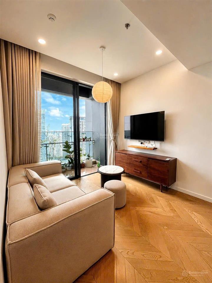 Độc quyền  thuê 2pn full tại lumiere riverside  nhà xinh