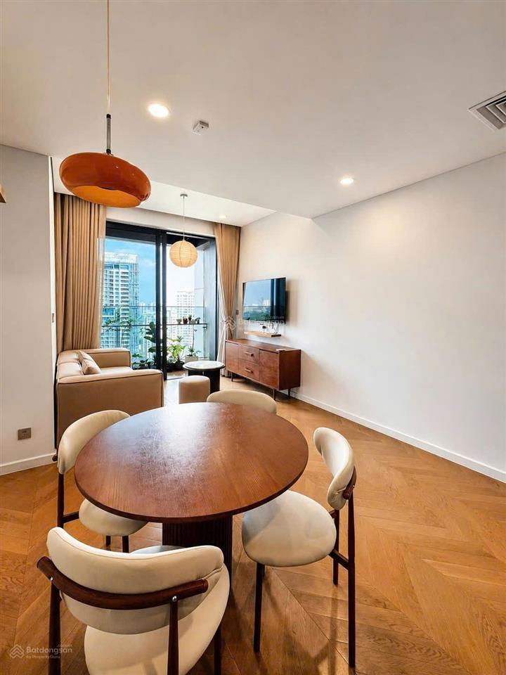 Độc quyền  thuê 2pn full tại lumiere riverside  nhà xinh