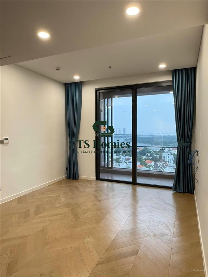 Hot độc quyền  cho thuê 3pn   tại lumiere riverside