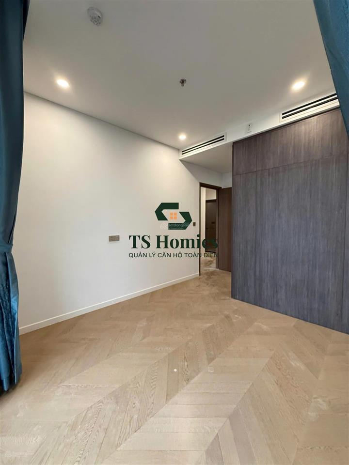 Hot độc quyền  cho thuê 3pn   tại lumiere riverside