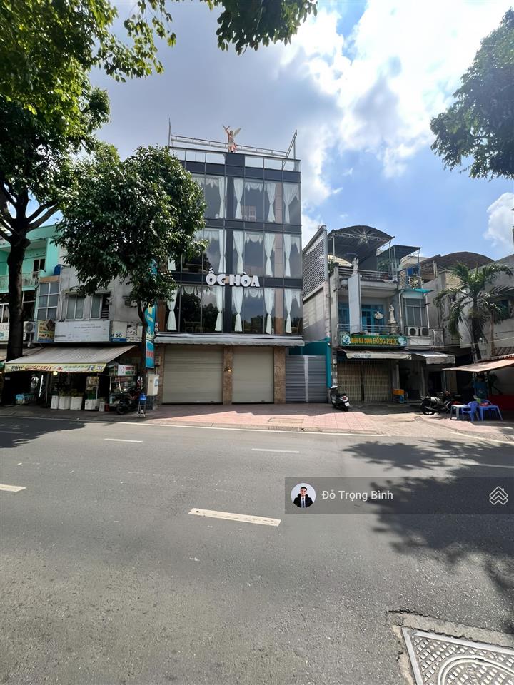 Mặt tiền trường sa, tân bình  11 x 11m (117m)  5 tầng  hđt 135 tr/tháng  giá 36 tỷ