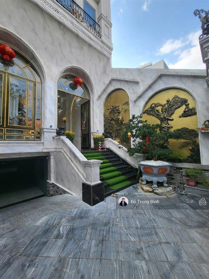 Bán biệt thự view sông bình quới, p. 27, q. bình thạnh  10x30m  7 tầng  giá 42 tỷ