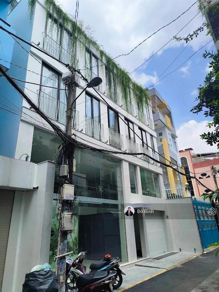 Tòa chdv trần hưng đạo, quận 1  ngang 12m, dài 23m  21 phòng cho thuê 220tr/tháng  giá 67 tỷ